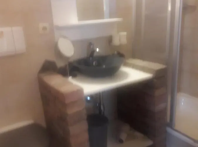 بيت ضيافة سيبنسيون كنابينهوف 3*