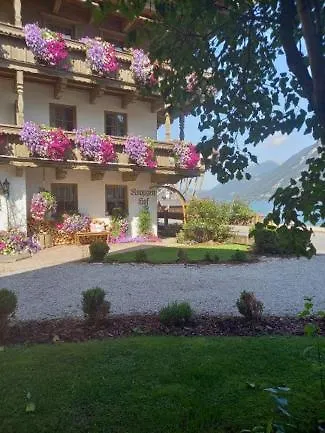 بيت ضيافة سيبنسيون كنابينهوف بيرتيساو